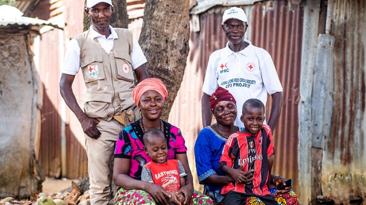 Sierra Leone Red Cross Society volunteers supported the rapid response to an outbreak of measles from health authorities, who conducted a ring vaccination of 800 children and tended to patients. 