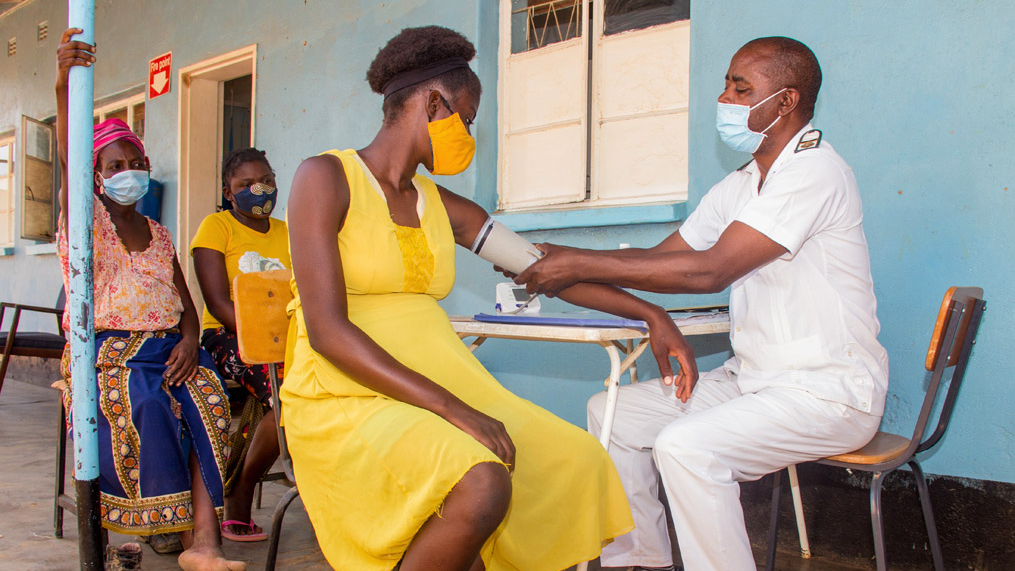 An expectant mother gets a health check-up at the Chibuwe Clinic, Zimbabwe.