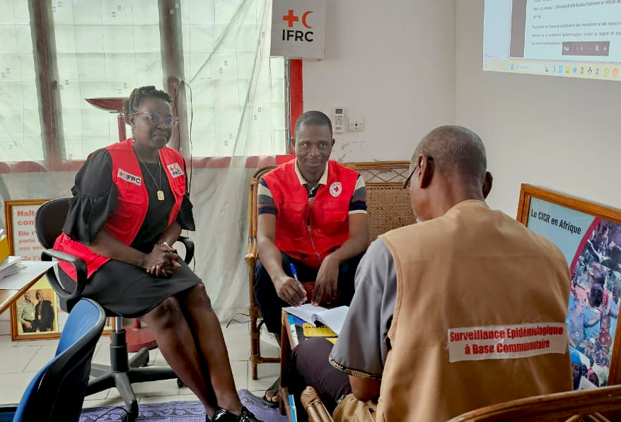 Staff members from the IFRC and the Congolese Red Cross meet as part of coordination efforts that span numerous countries in Africa where Mpox cases have been detected.