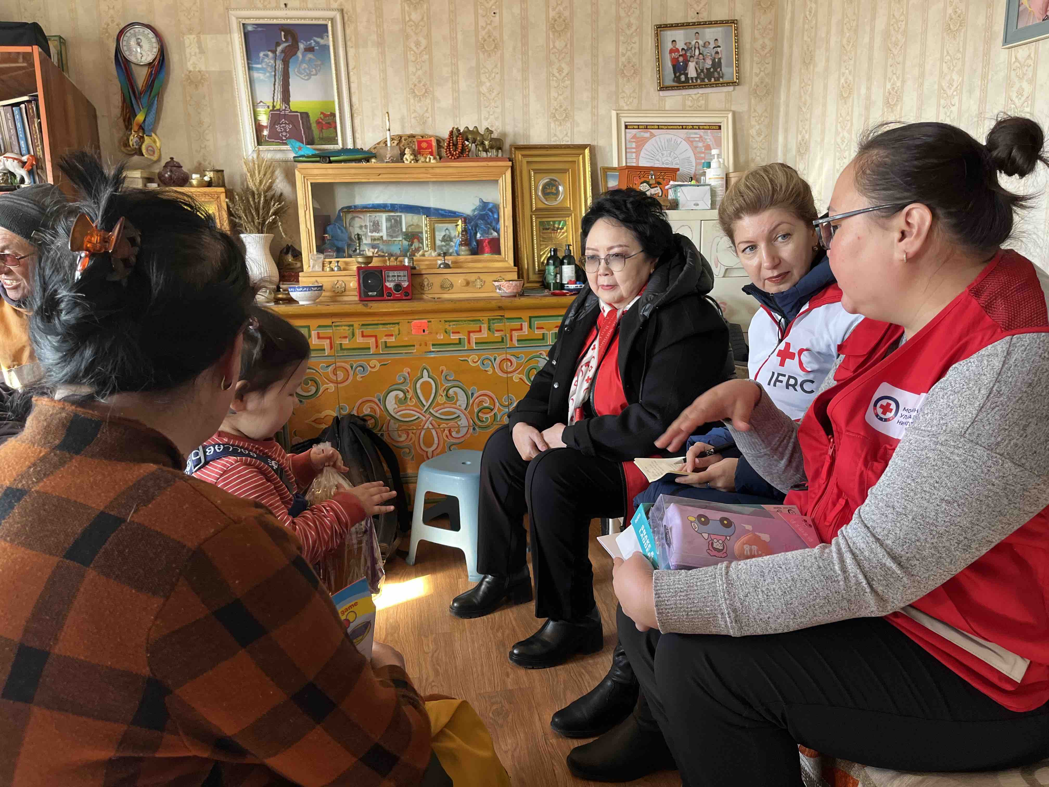 Bolormaa Nordov, Secretary General of the Mongolian Red Cross Society, and Olga Dzhumaeva, Head of IFRC East Asia Delegation visited herder families to assess the urgent needs of the herders affected by Dzud in 2024.