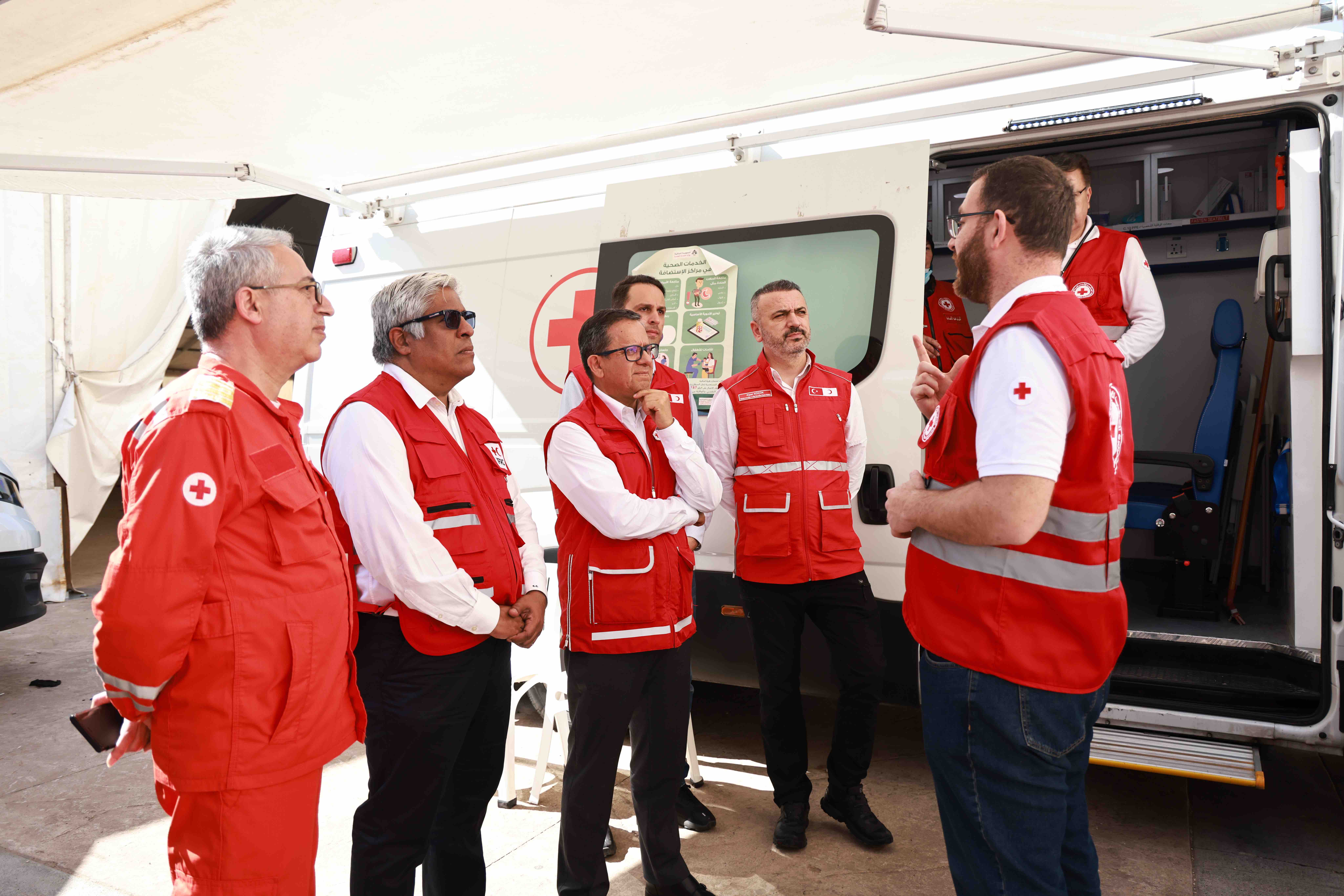 During his recent visit to Lebanon, IFRC Undersecretary General Xavier Castellanos listened to staff and volunteers of the Lebanese Red Cross as they explained their urgent work during the recent escalation of hostilities.