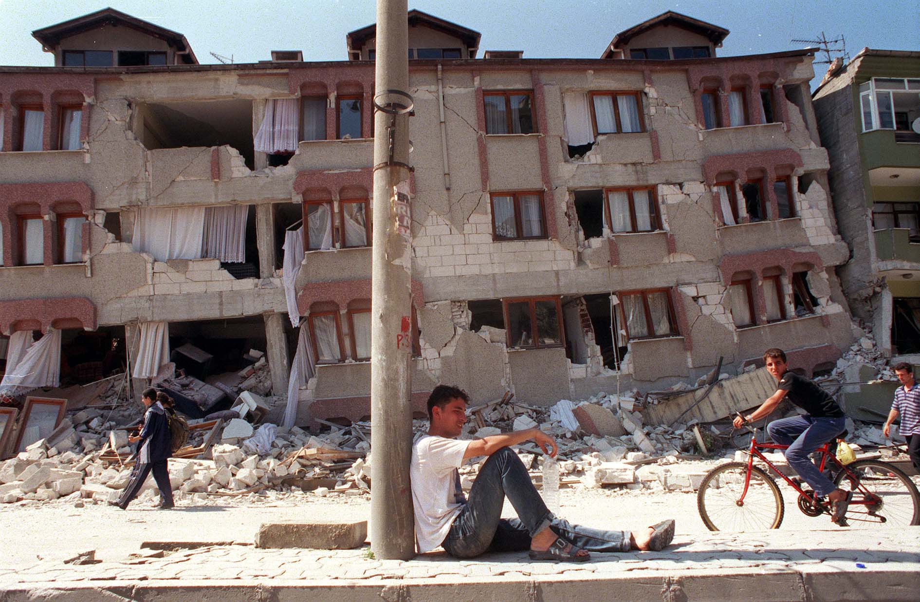 SAKARYA (ANADOLU AJANSI) ABDURRAHMAN ANTAKYALI  (19990819)