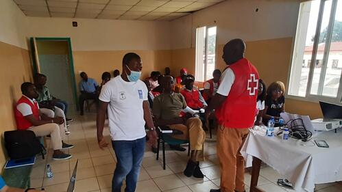 Equatorial Guinea Red Cross volunteers in Mongomo train community mobilisers on risk communication and community engagement on Marburg virus disease after an outbreak was declared in the country in February 2023.