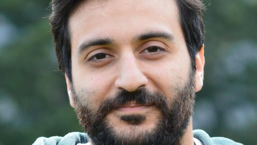 Portrait de Bisher Najjar, un mentor du projet de narration du Plan d'aide social d'urgence