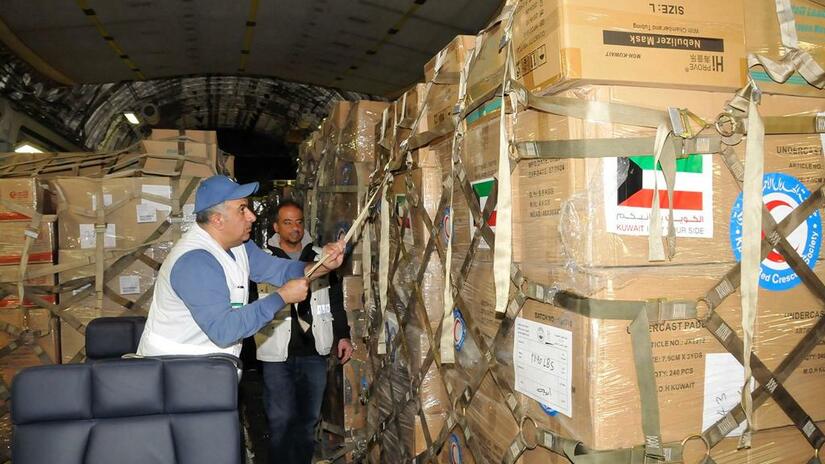 Kuwait Red Crescent Society delivered a more than 30 tons of relief materials and medical aid to Poland to support the people displaced from Ukraine.
