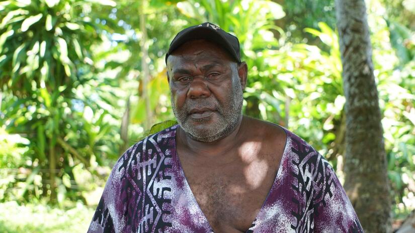 Andrew Nayo, Britano community chairman, says that the earthquake damaged the commnunity’s six mains water taps, so water supplies were reduced to a dribble. This forced residents to talk for hour to wash and collect water from a creek.