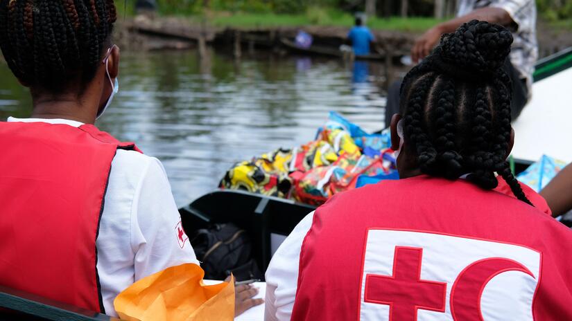 The Guyana Red Cross team delivers hygiene kits to communities living on the river near Mabaruma, Guyana.