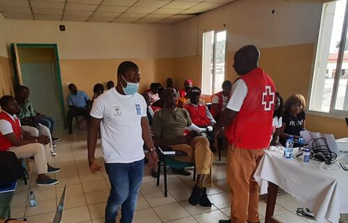Equatorial Guinea Red Cross volunteers in Mongomo train community mobilisers on risk communication and community engagement on Marburg virus disease after an outbreak was declared in the country in February 2023.