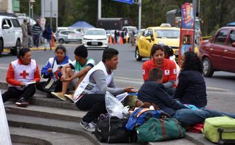The Ecuadorian Red Cross offers services to migrants, including psychosocial support and restoring family links, at many border points throughout the country