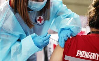 The Philippine Red Cross supports the government's COVID-19 vaccine rollout in 2021